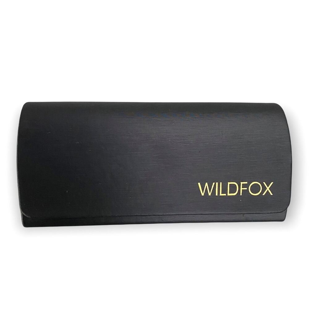 WILDFOX Heart Shaped Sunglasses Case
